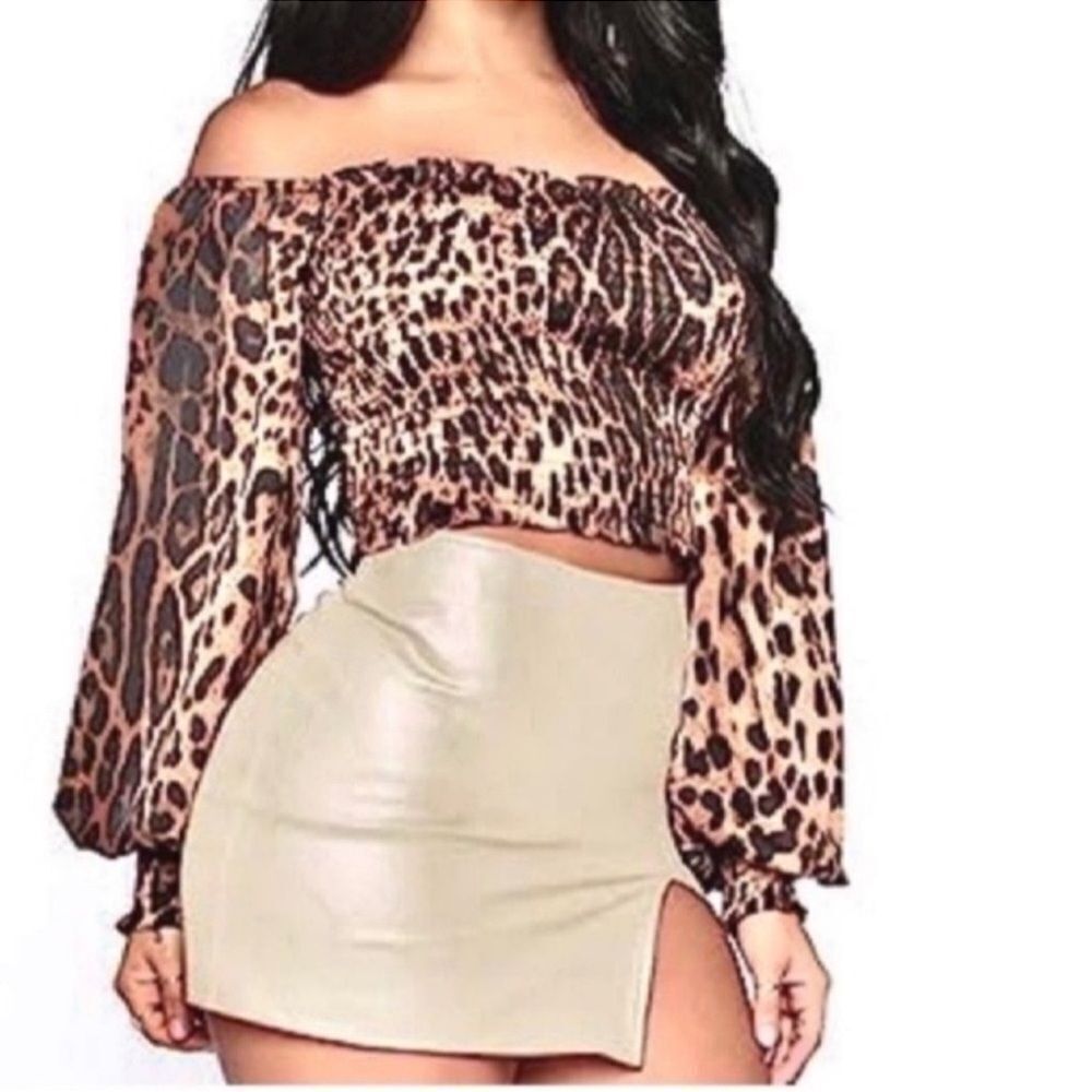 Beautiful Smocked Animal Print  Top Size Small